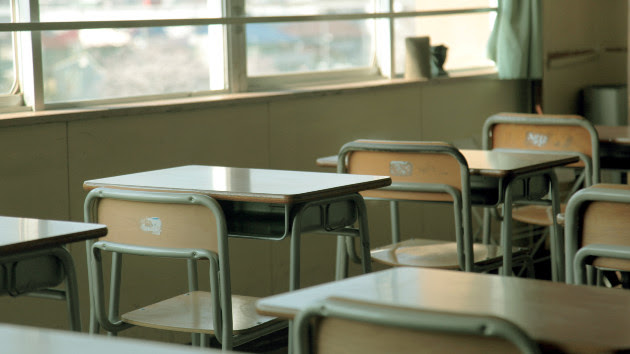 Republicans grill teachers’ union head on COVID classroom closures