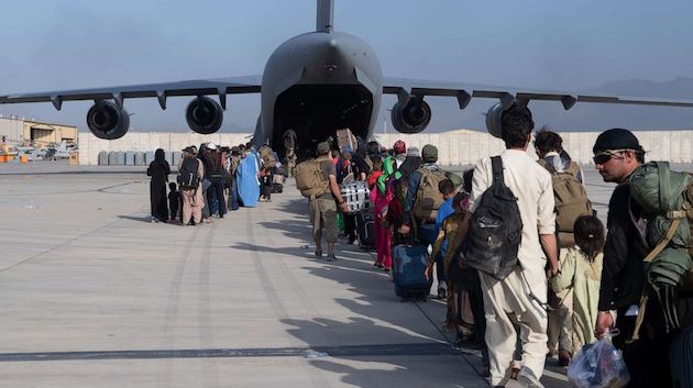 Forbes ’30 Under 30′ honoree’s charity accused of mistreating refugees, sued for fraud