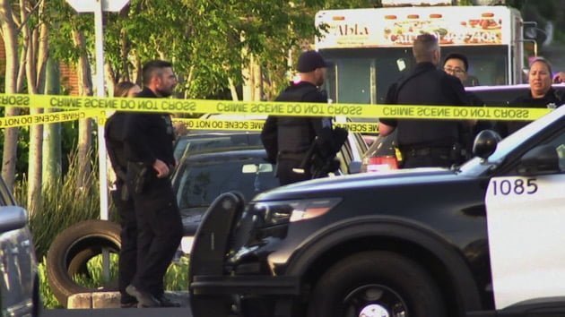 Fifteen-month-old girl ‘caught in crossfire,’ shot in stomach