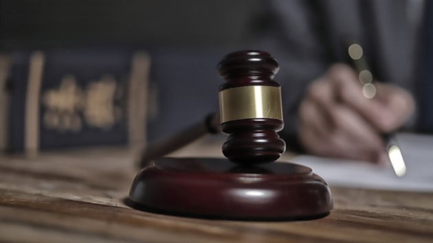 Judge sets 2024 date for Trump’s criminal trial in Stormy Daniels case