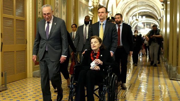 Sen. Dianne Feinstein makes long-awaited return to Capitol