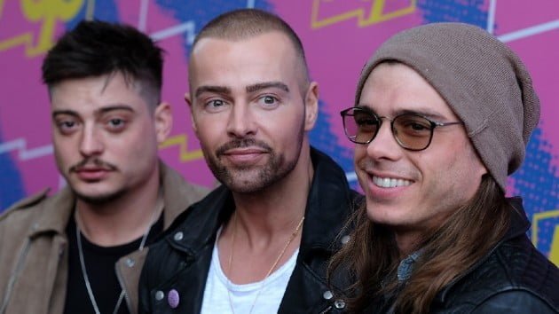 Matthew Lawrence claims he was fired after being “propositioned” by director over superhero movie