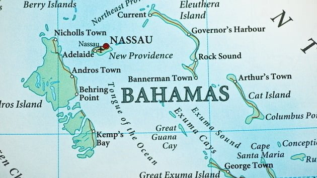5 people rescued after private plane crashes into waters near Bahamas: Authorities
