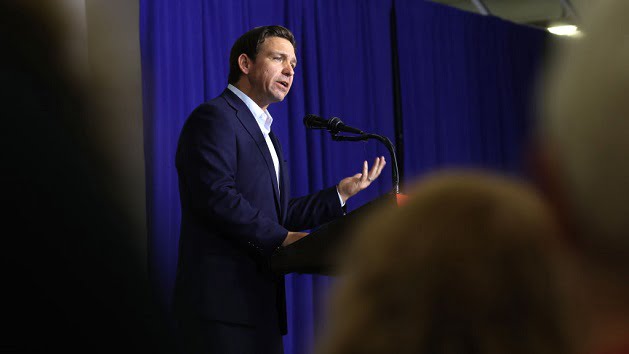 Who’s signed the GOP loyalty pledge?