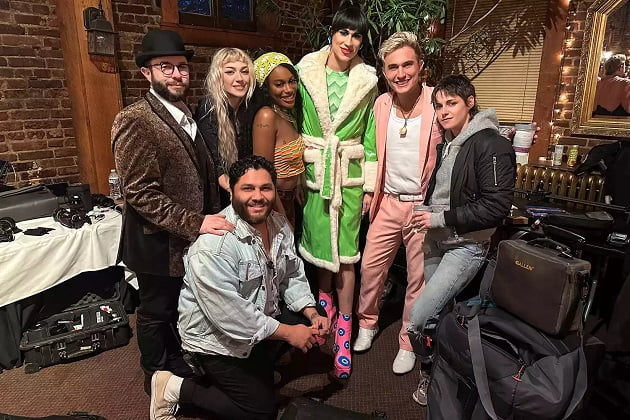 “Think Gay ‘Scooby-Doo'”: Hulu summons trailer for Kristen Stewart’s ghost hunter show, ‘Living For The Dead’