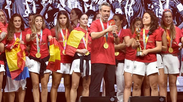 Spain’s women’s soccer coach fired amid kiss controversy