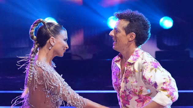 ‘Dancing with the Stars’ debuts: Jason Mraz dazzles, Matt Walsh goes home