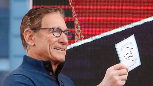 Maury Povich offers to “come out of retirement” to see if Woody Harrelson, Matthew McConaughey are related