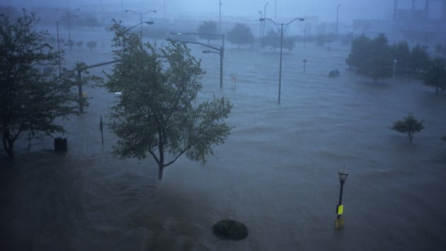 Over 56 million Americans under flood watch Sunday and Monday