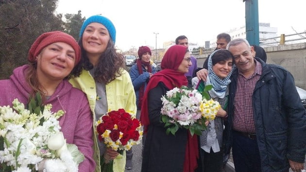 Hijab judiciary case opened against two Iranian journalists one day after their temporary release