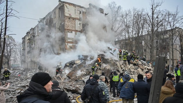 Russian missiles strike Ukrainian cities, killing at least five, Ukraine says