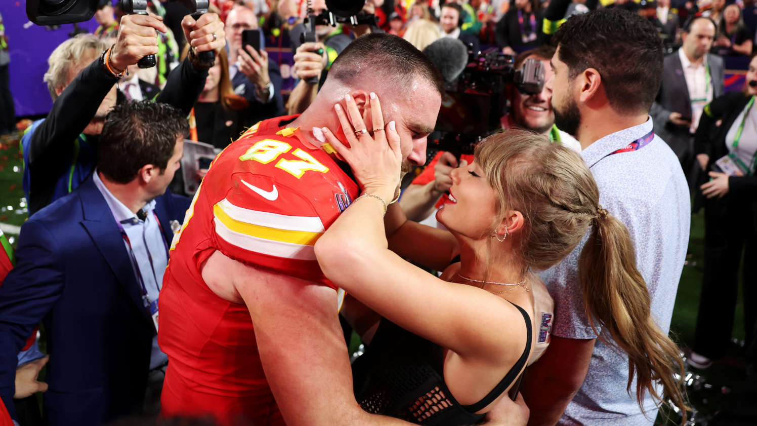 Its a “Love Story”: Hallmark teams with the NFL for Kansas City Chiefs Christmas movie