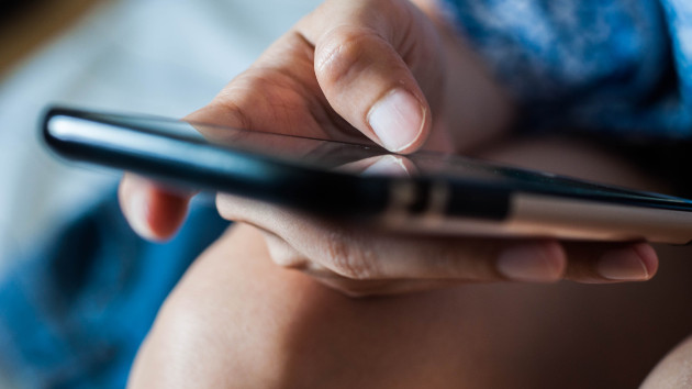 AT&T says customers facing interoperability issue impacting ability to call non-AT&T users has been resolved