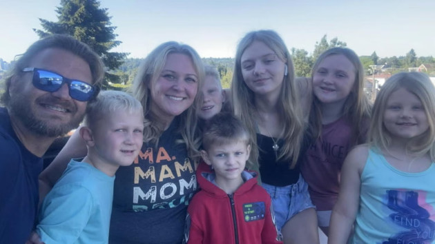 Family says Norwegian will reimburse costs after getting stranded in Alaska during excursion mishap