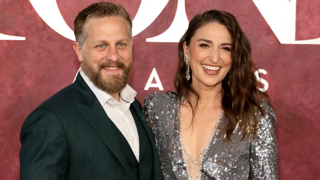 Maybe *now* she’ll write him a love song: Sara Bareilles weds longtime boyfriend