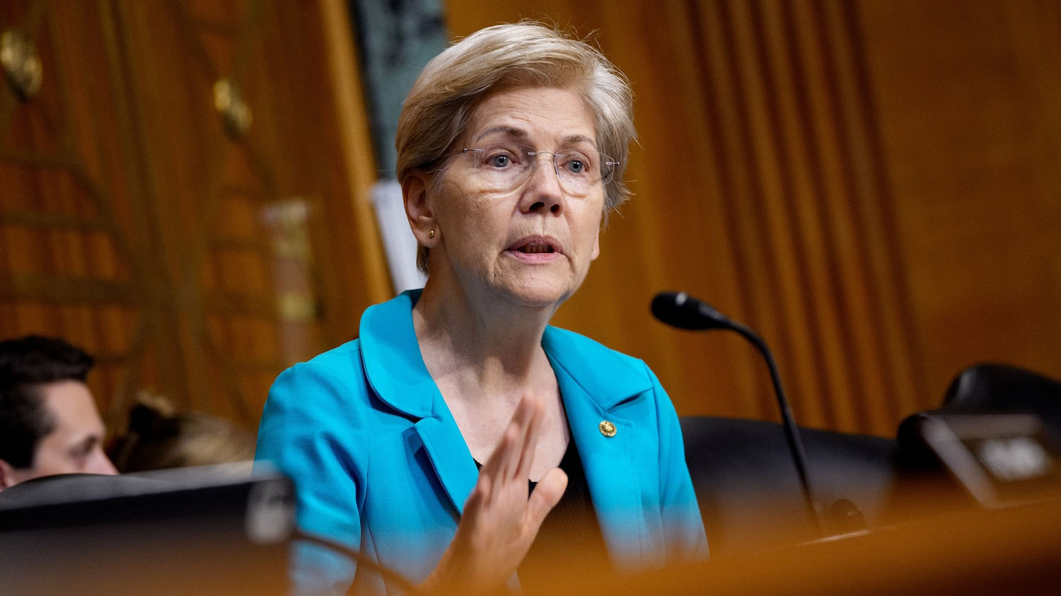 Sen. Warren demands answers from RFK Jr. over ‘calamitous’ response to cyclosporiasis outbreak