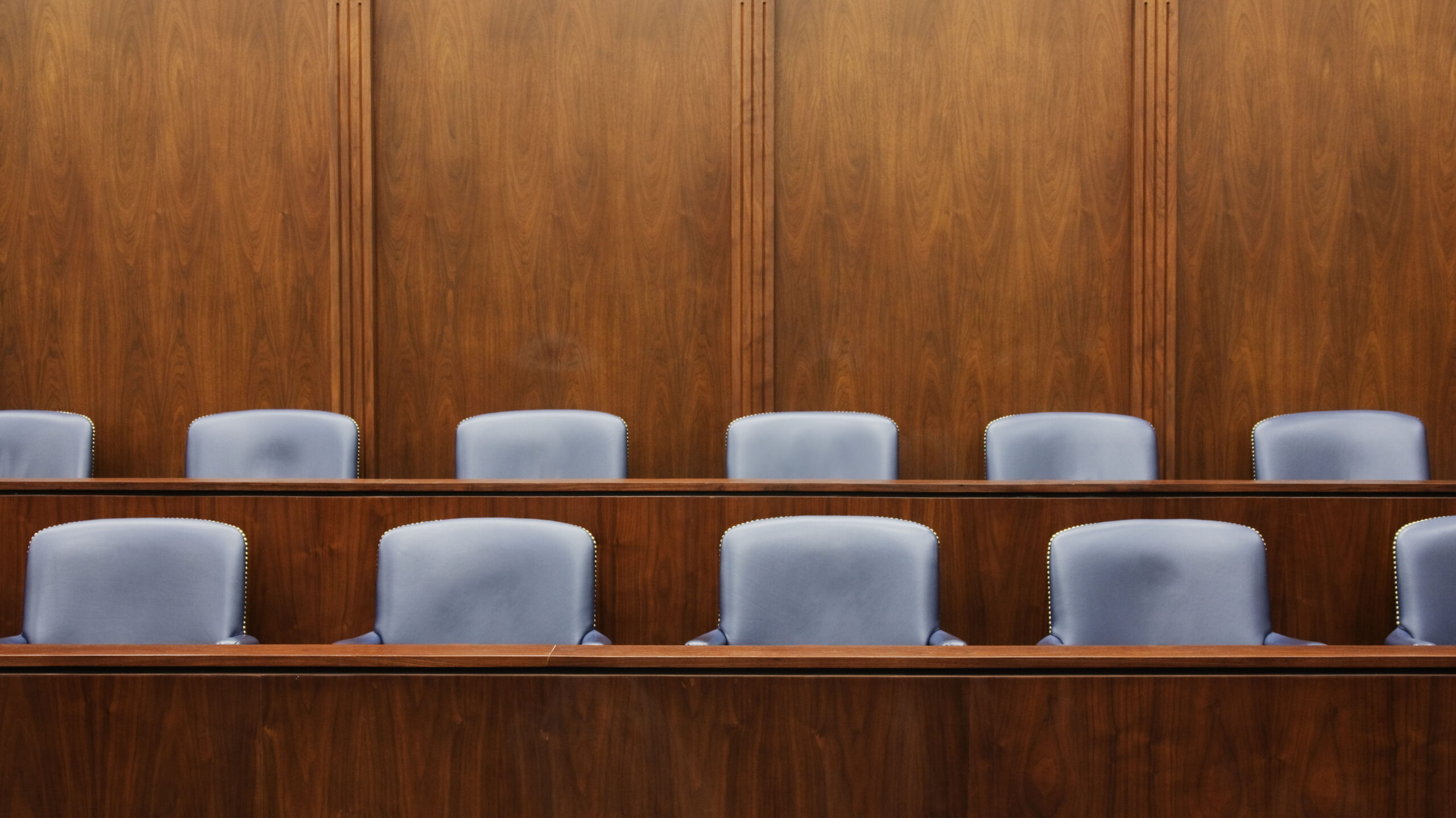 Judge rules Alex Murdaugh’s retrial will have a change of venue, but no location set