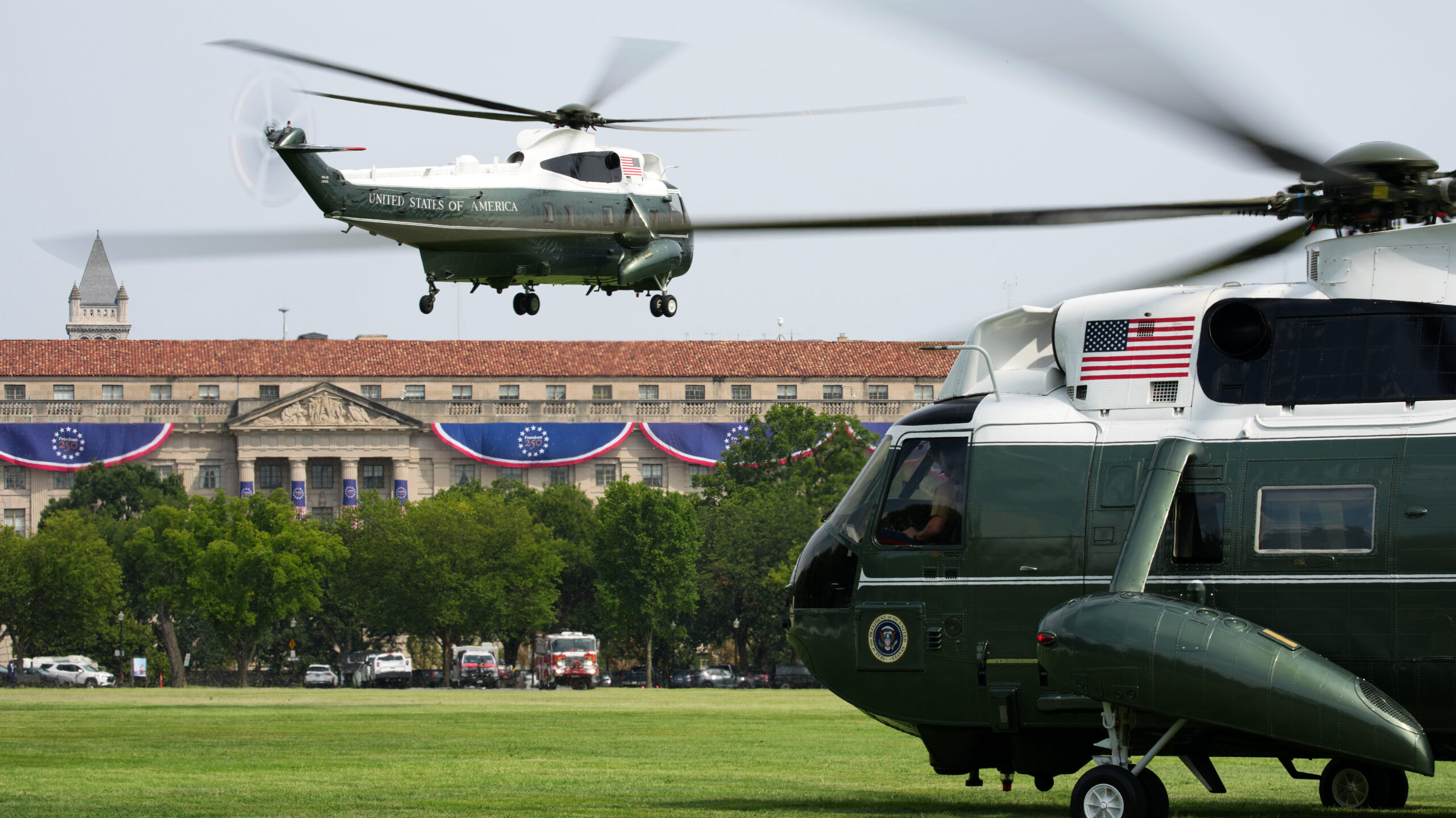 Marine One loses communication with air traffic controllers again