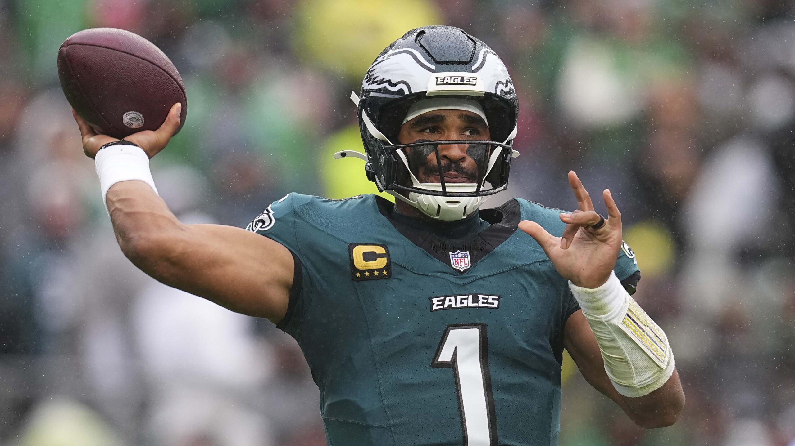 NFL Players Association calls for full investigation into Jalen Hurts’ medical care